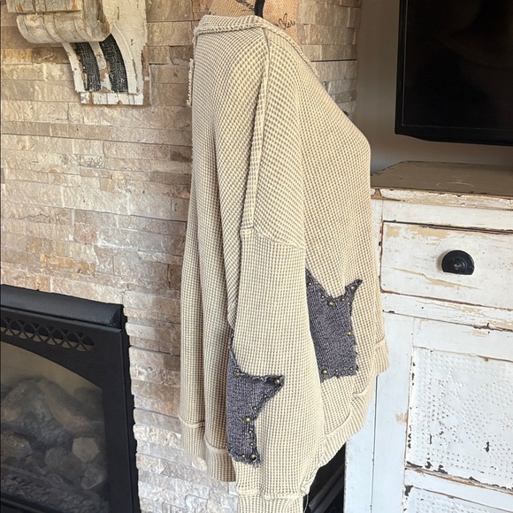 Oil & Hali tan thermal waffle weave long sleeve shirt stars and grommets hi lo - Picture 8 of 16